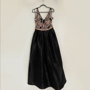 ⏰EXPIRED⏰ Gorgeous floral dress